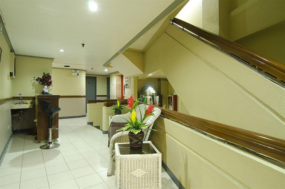 Asia Stars Hotel Tacloban Extérieur photo